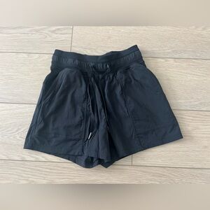 Lululemon dance studio shorts black size 2